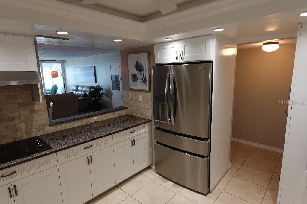 17920 GULF BOULEVARD 803 photo 13