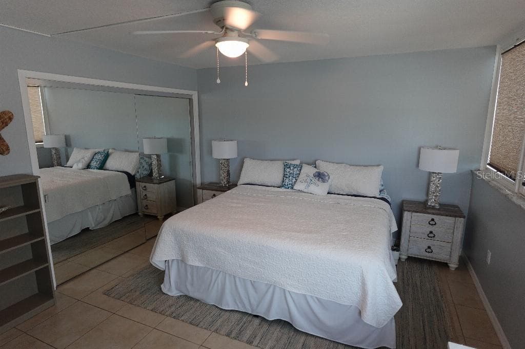 17920 GULF BOULEVARD 803 photo 22