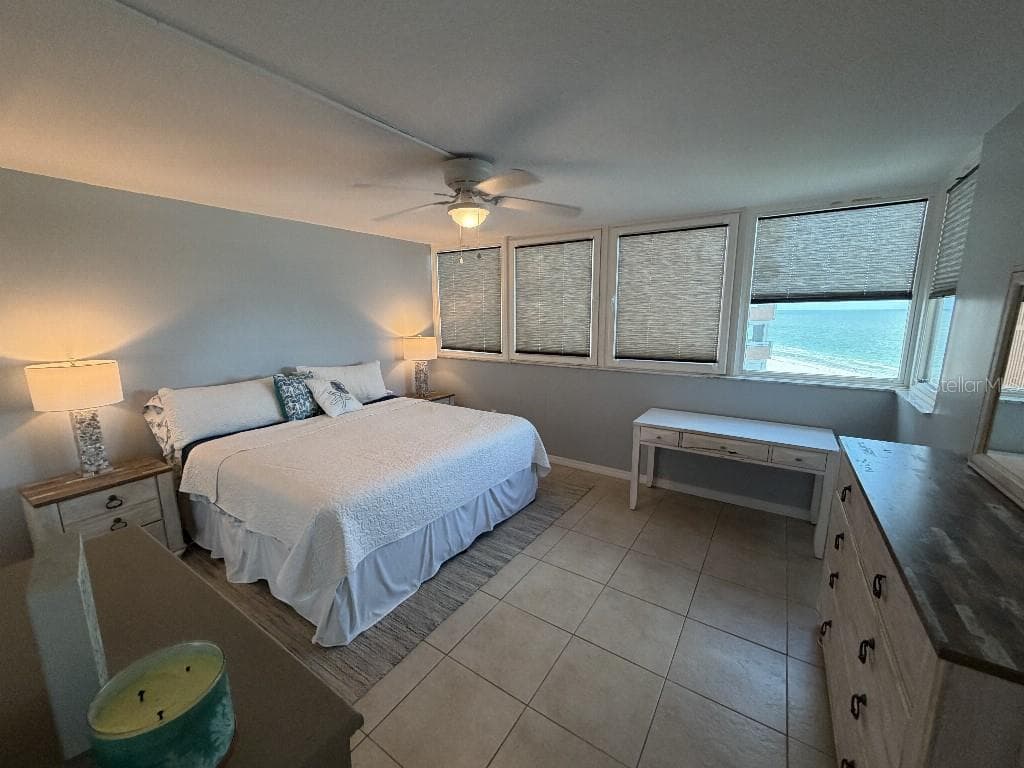 17920 GULF BOULEVARD 803 photo 14