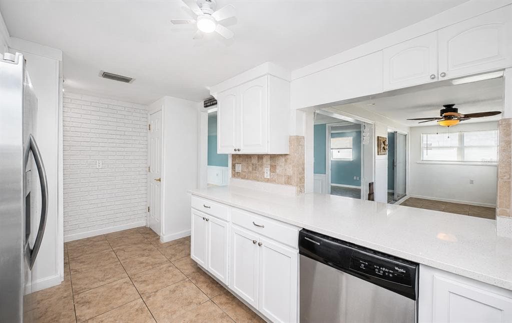 3627 GRAYTON DRIVE photo 21