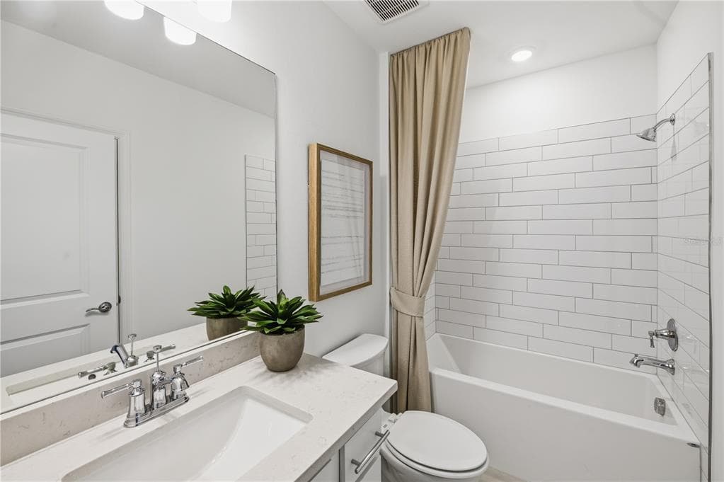 805 BALLEBY TRAIL photo 9