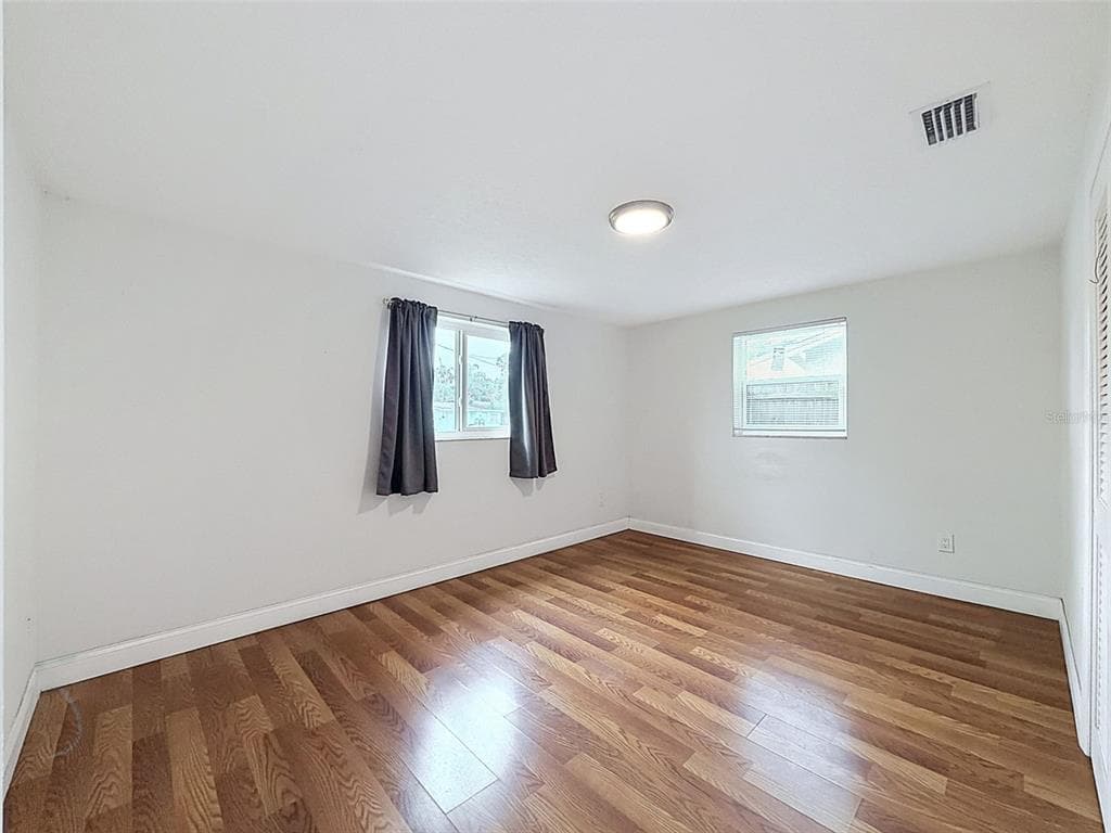 6845 MEDLAR DRIVE photo 18
