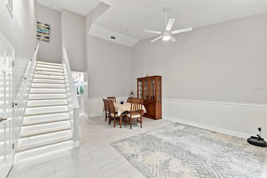 1821 LAKE HERON DRIVE photo 15