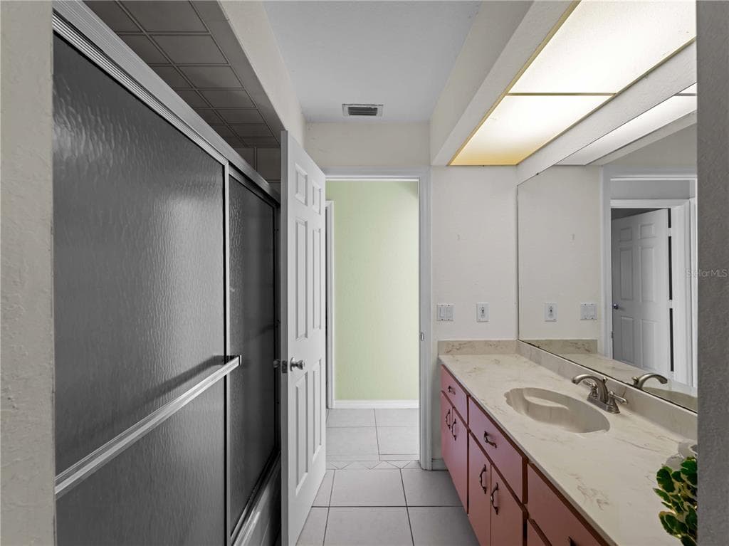 3370 DOVER DRIVE photo 22