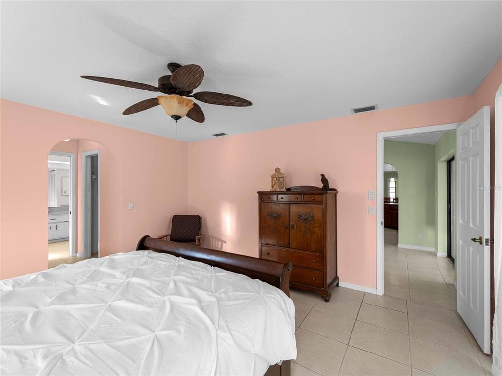 3370 DOVER DRIVE photo 11