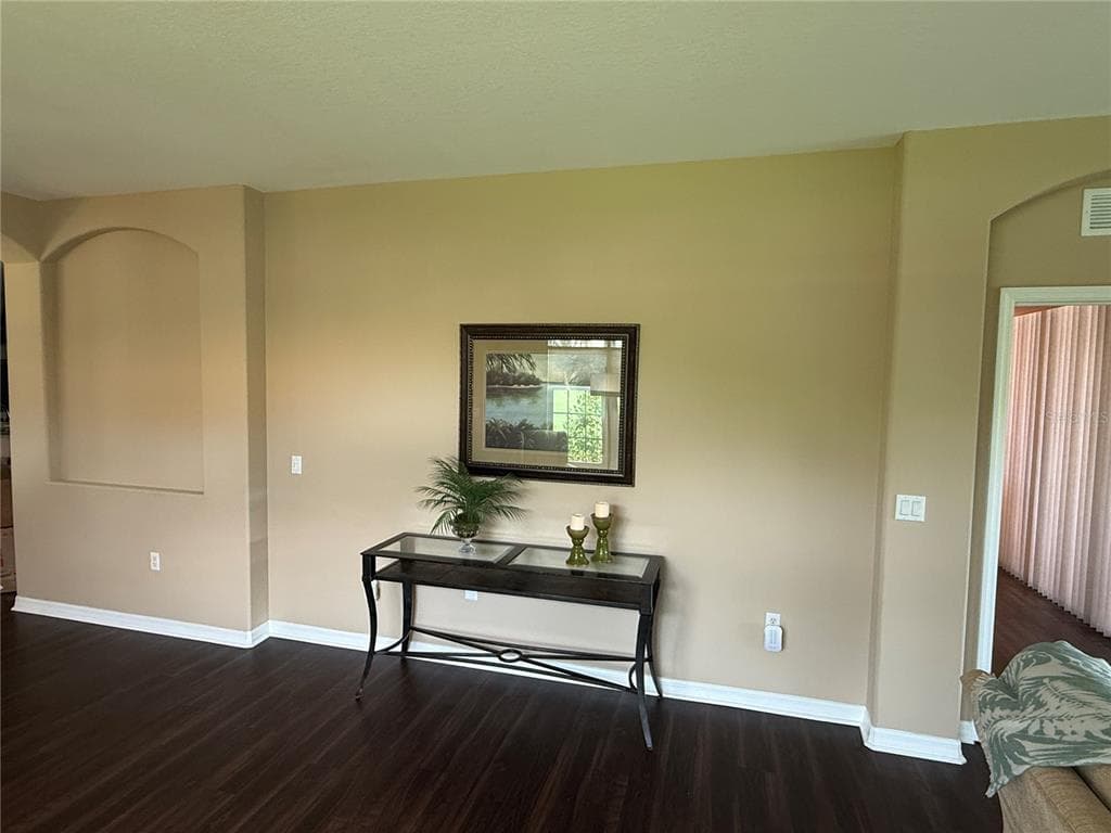 5064 WHISPERING OAKS DRIVE photo 5
