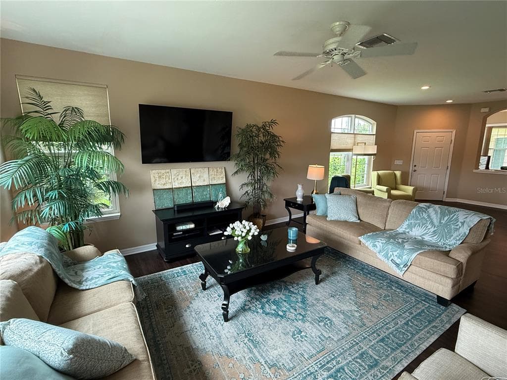 5064 WHISPERING OAKS DRIVE photo 11