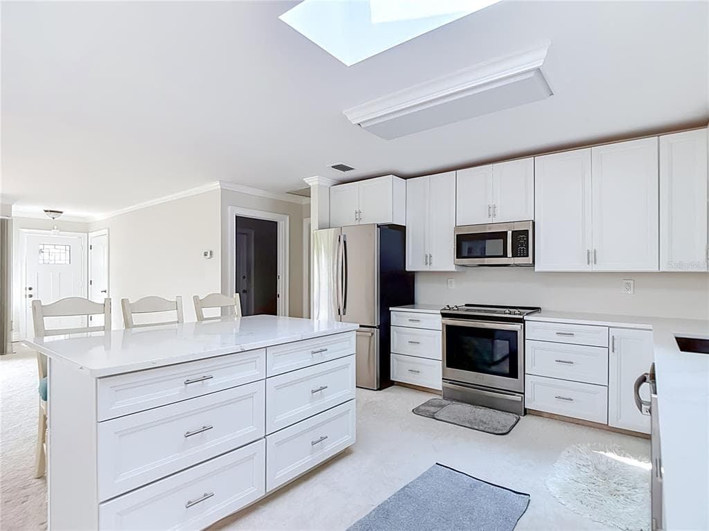 225 3RD STREET photo 13