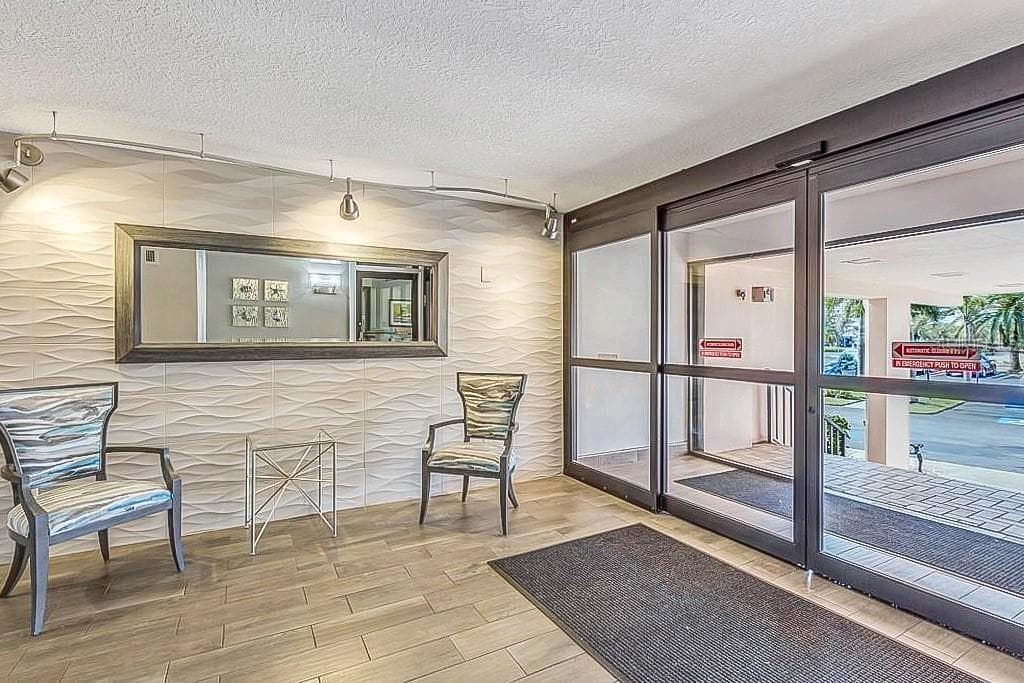 51 ISLAND WAY 311 photo 2