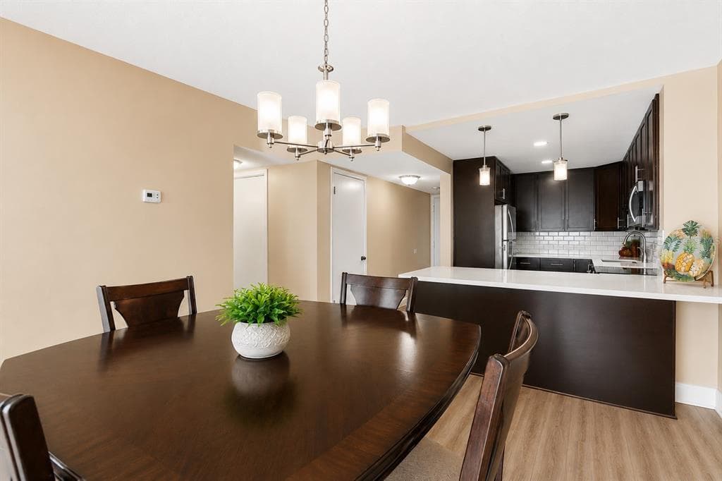 51 ISLAND WAY 311 photo 9
