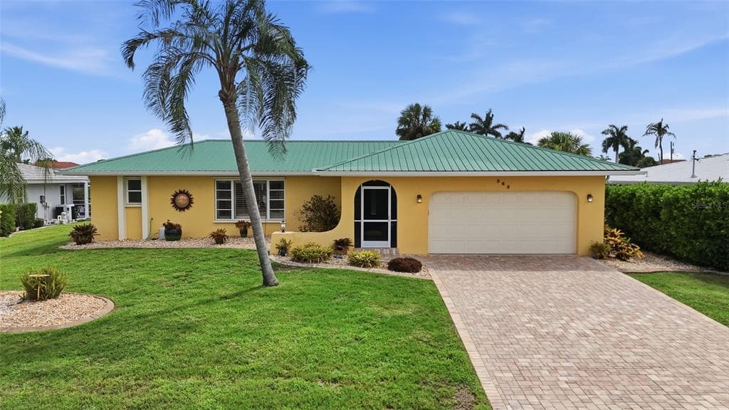 365 BELAIRE COURT photo 1