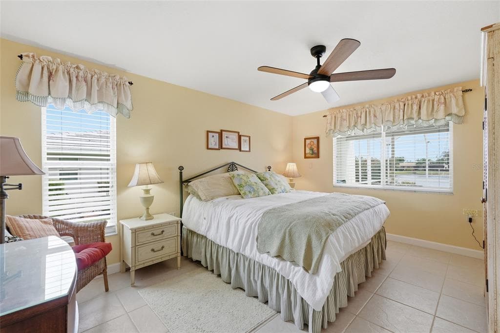 365 BELAIRE COURT photo 19
