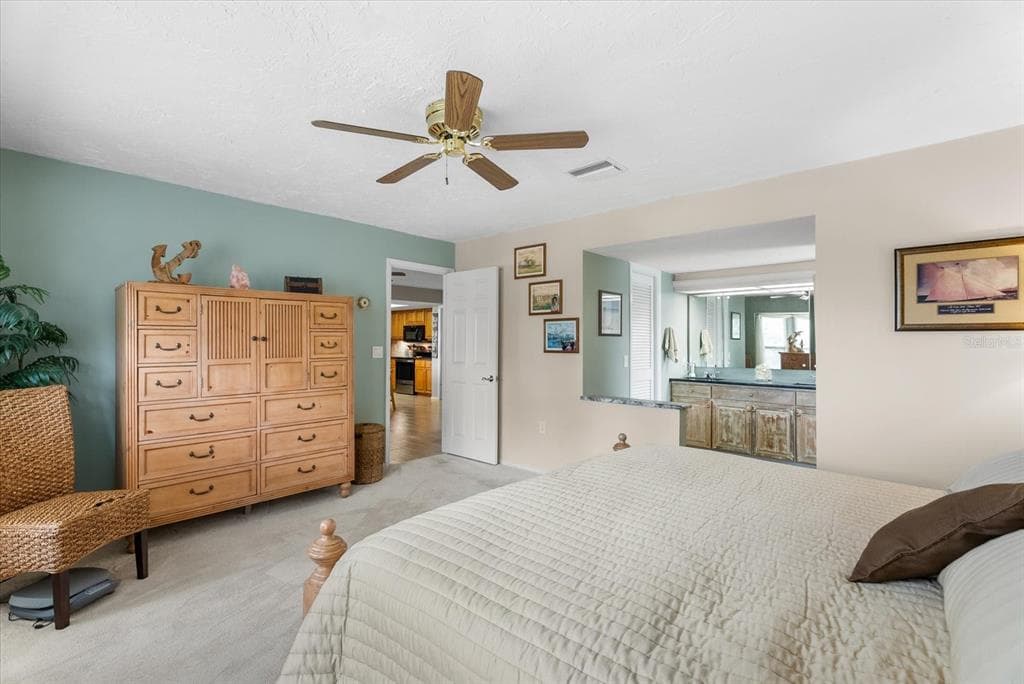 5206 18TH AVENUE E photo 16
