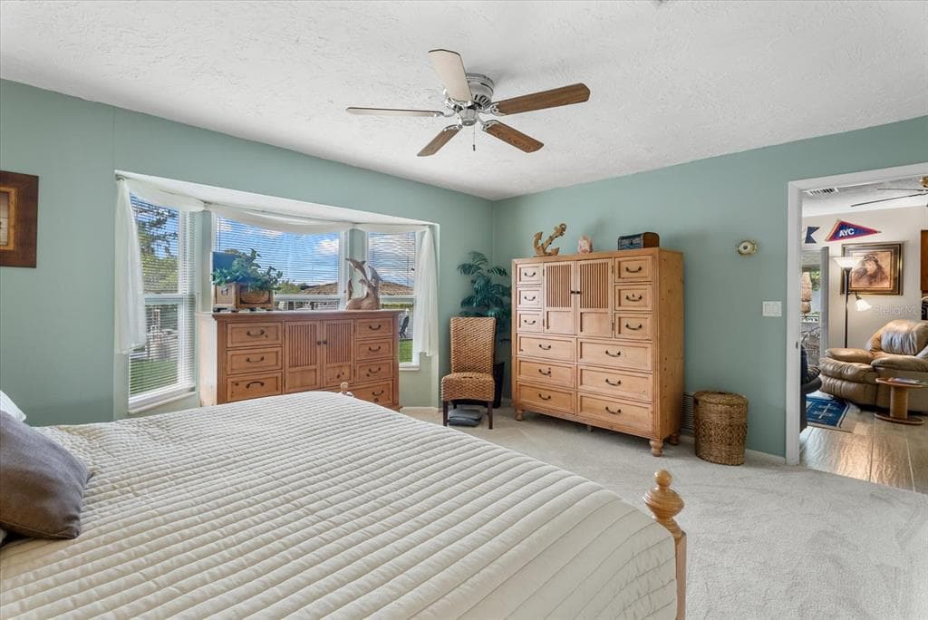 5206 18TH AVENUE E photo 14