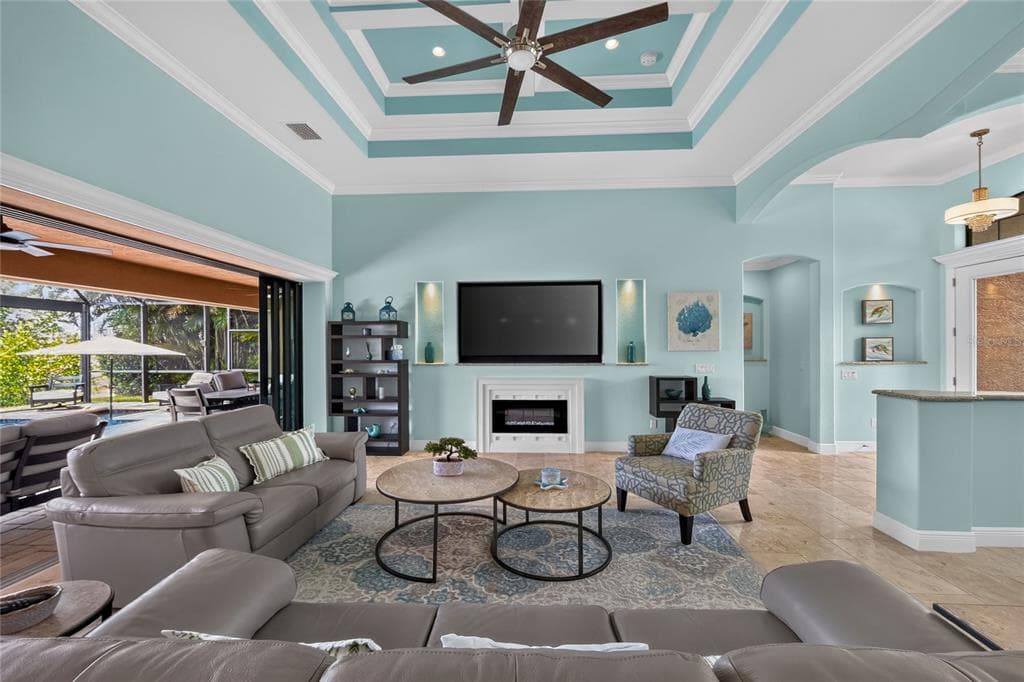 4 WHITE MARSH LANE photo 13