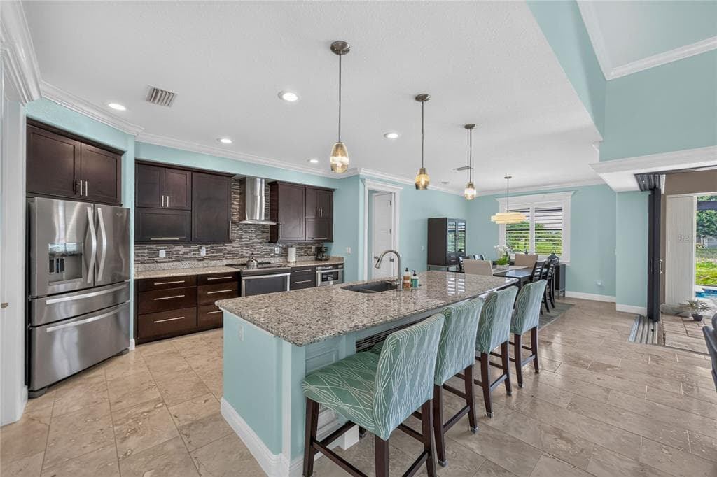 4 WHITE MARSH LANE photo 17