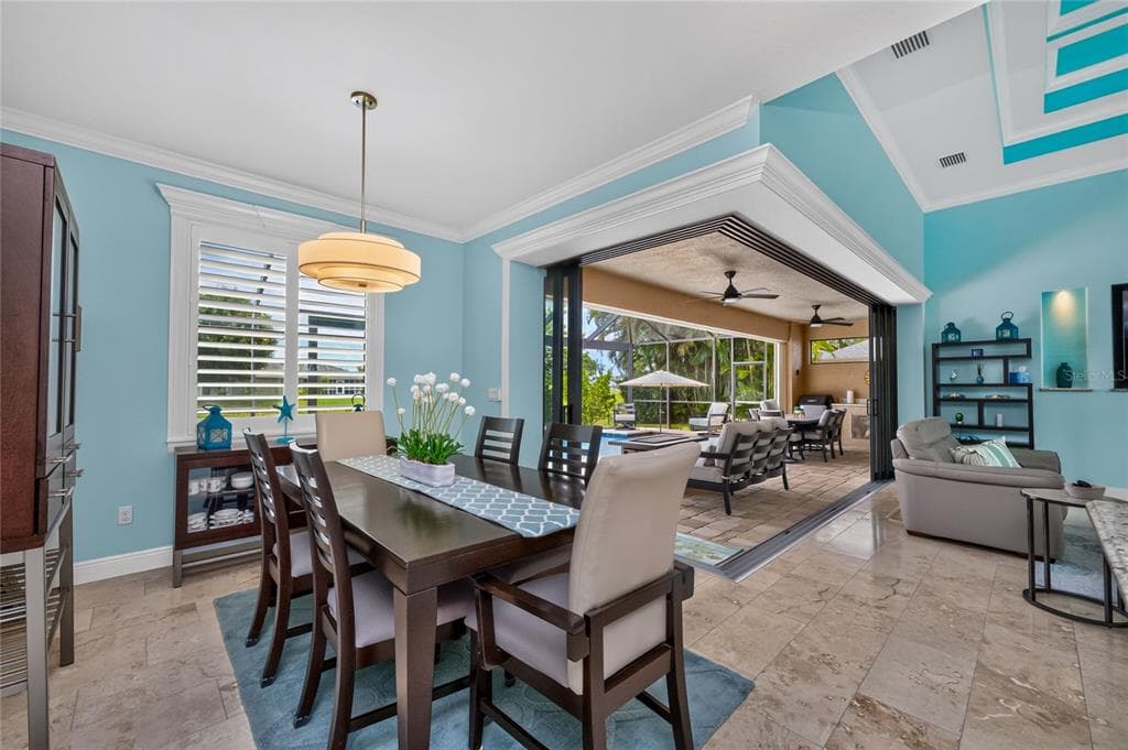 4 WHITE MARSH LANE photo 24