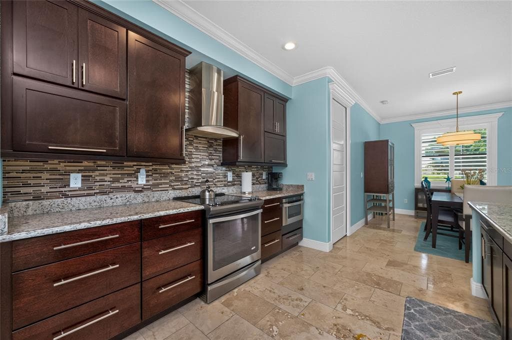 4 WHITE MARSH LANE photo 18