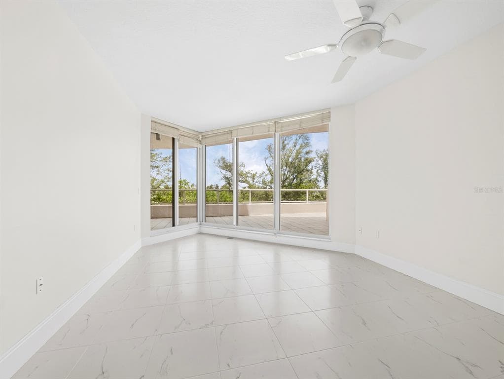 3080 GRAND BAY BOULEVARD 512 photo 23