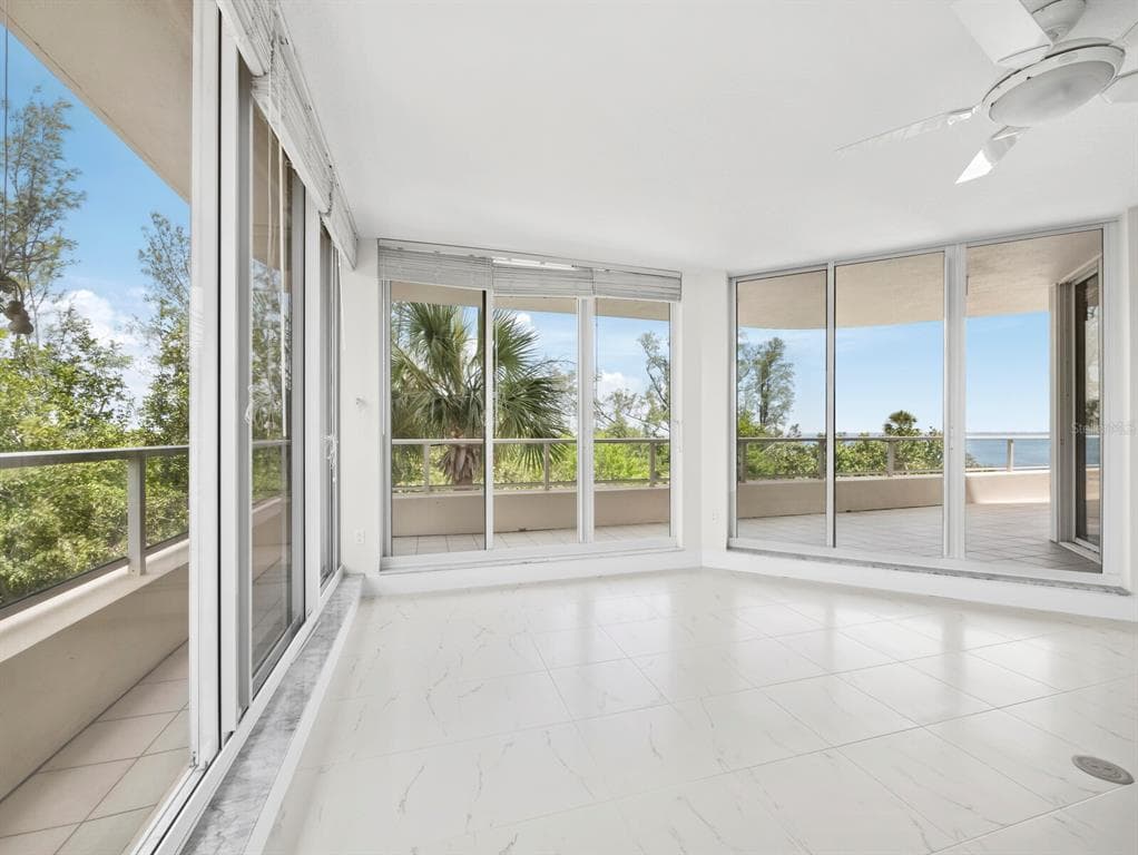 3080 GRAND BAY BOULEVARD 512 photo 9