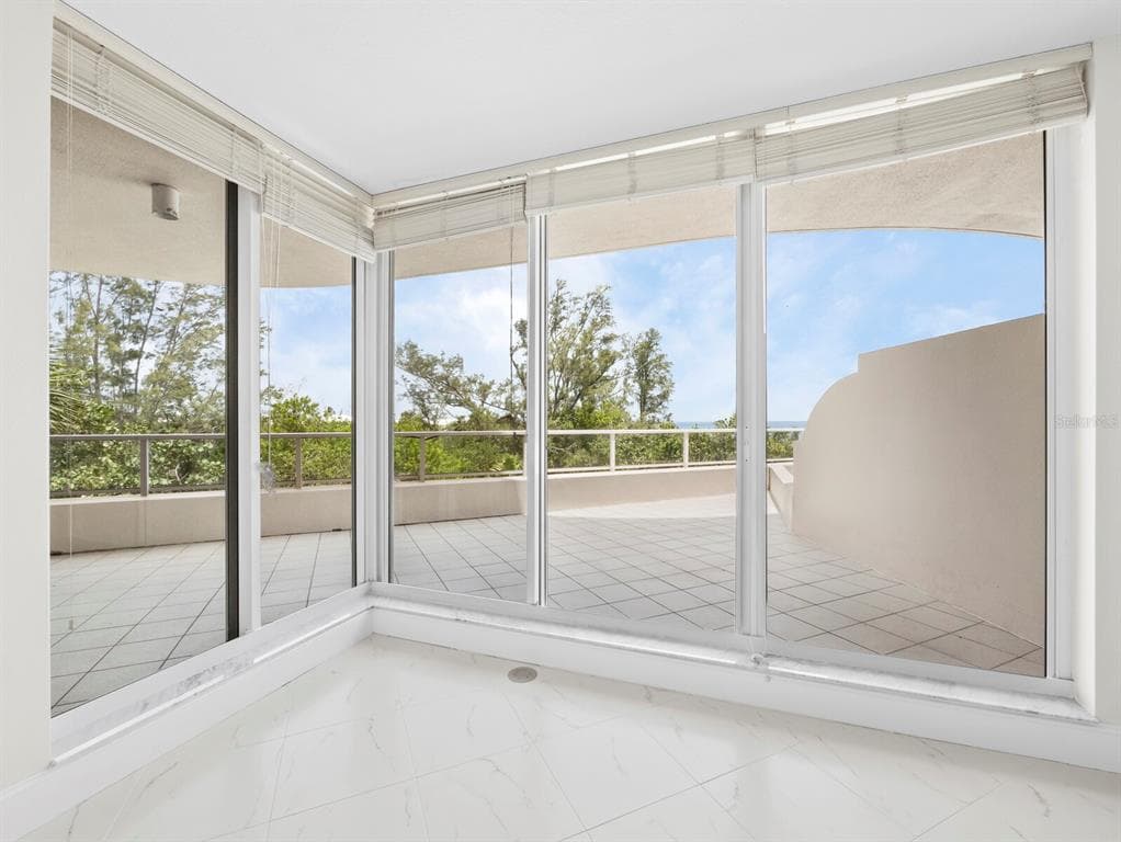3080 GRAND BAY BOULEVARD 512 photo 24