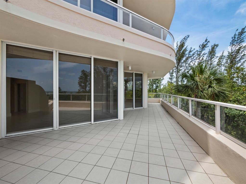 3080 GRAND BAY BOULEVARD 512 photo 14
