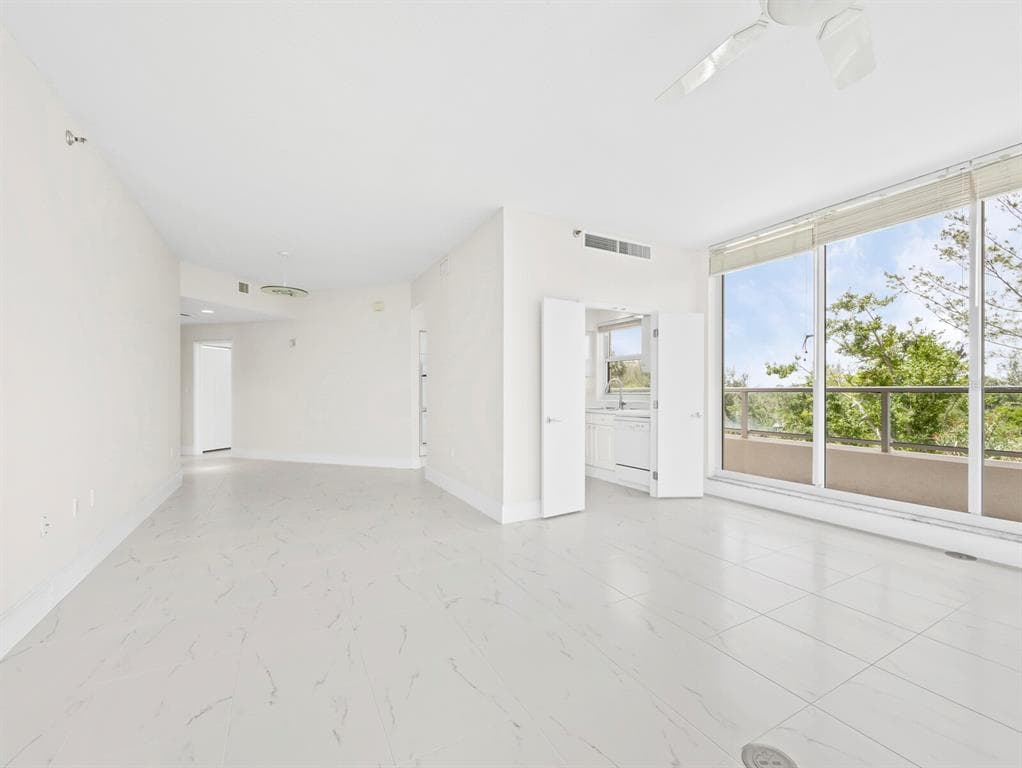 3080 GRAND BAY BOULEVARD 512 photo 15