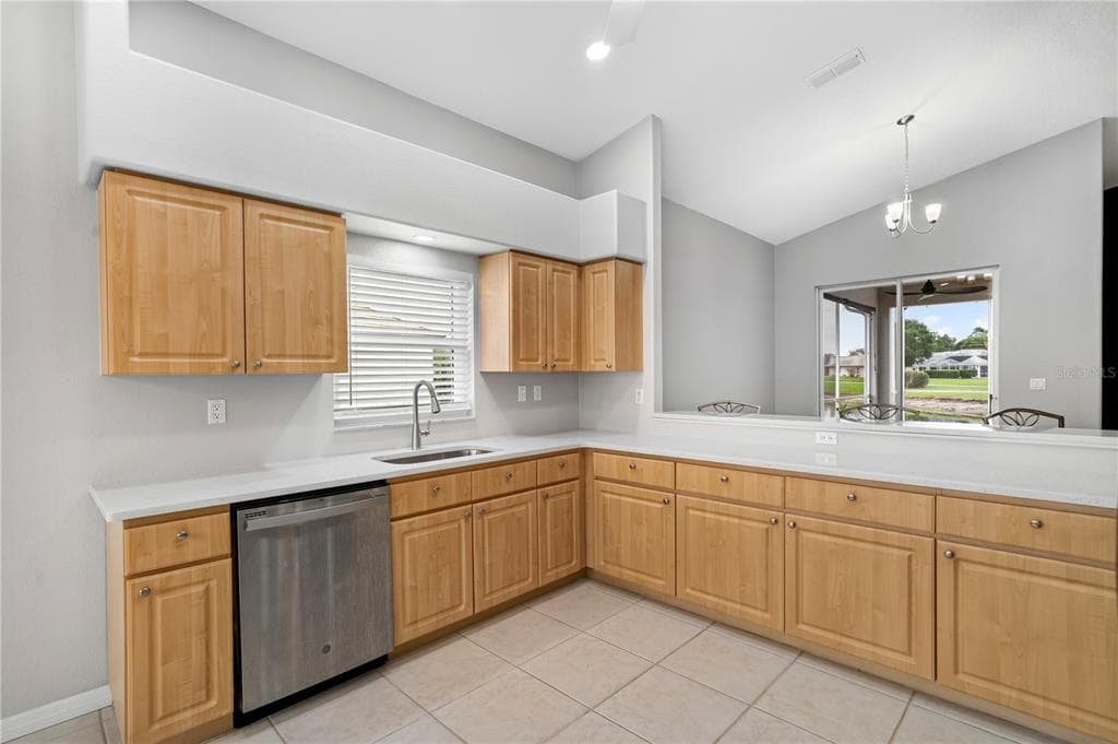 9257 BONNIE COVE DRIVE photo 8