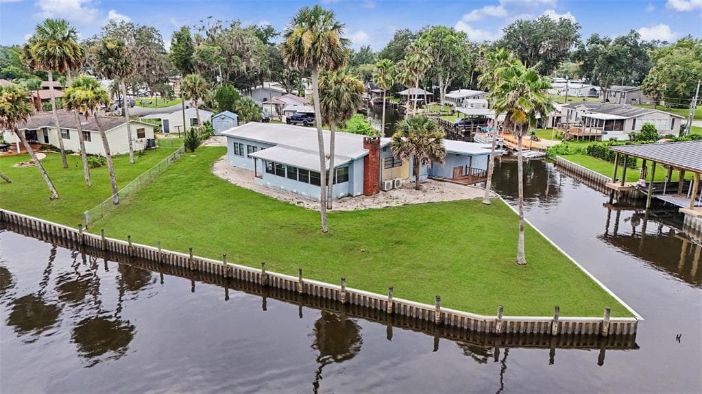 56440 WATER OAK ROAD photo 1