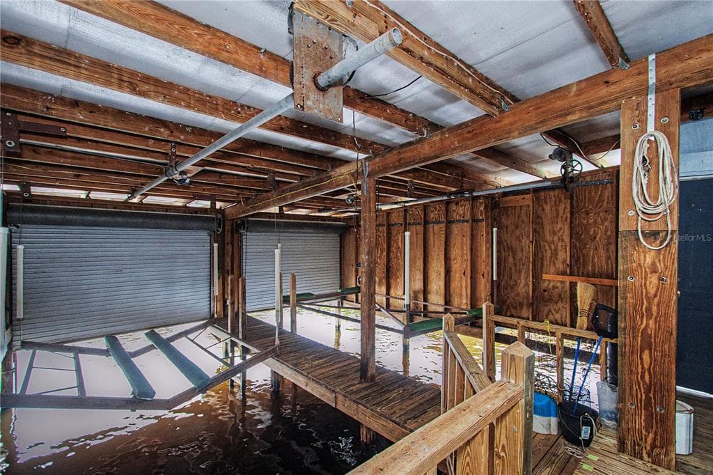 56440 WATER OAK ROAD photo 5
