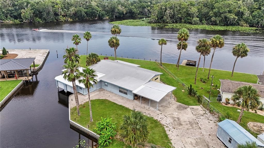 56440 WATER OAK ROAD photo 18
