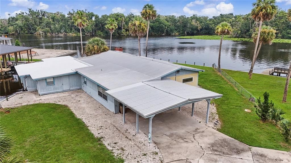 56440 WATER OAK ROAD photo 11