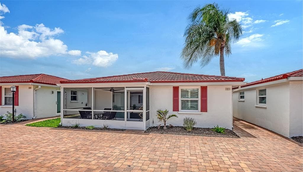 6154 MIDNIGHT PASS ROAD B5 photo 1
