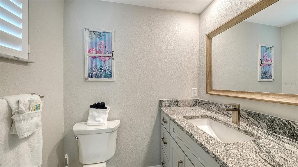 6154 MIDNIGHT PASS ROAD B5 photo 21