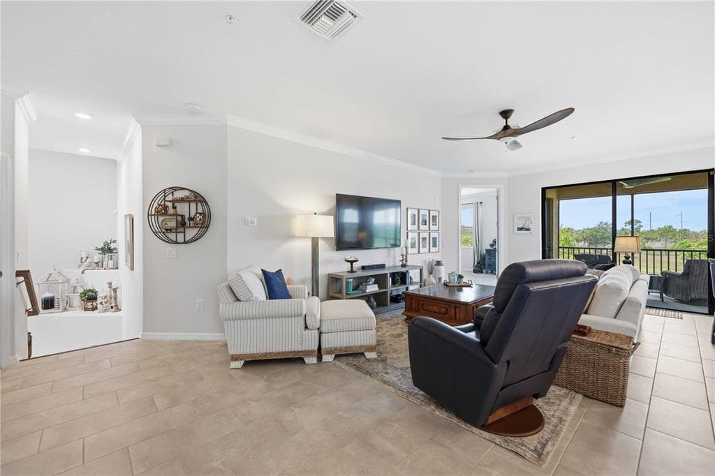 10821 TARFLOWER DRIVE 202 photo 13