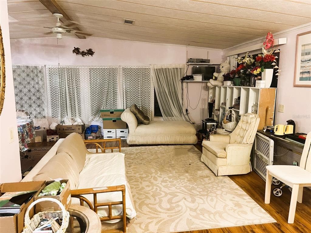 281 GOLDEN BAY BOULEVARD photo 5