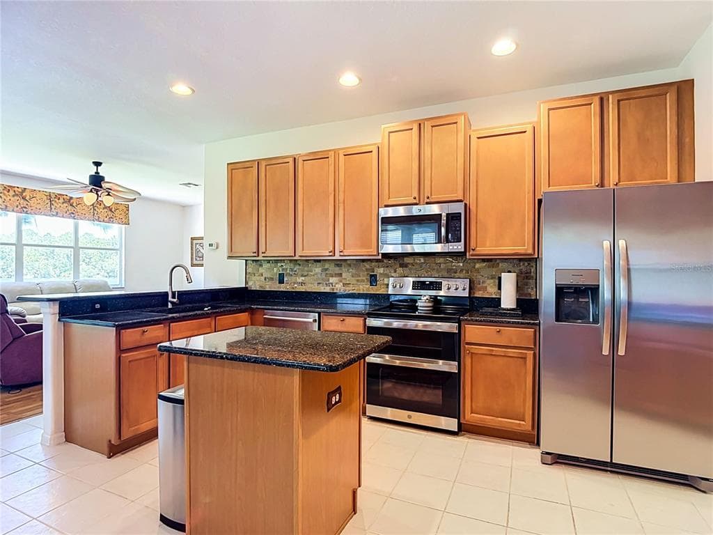 1535 MORNING ROSE PLACE photo 14