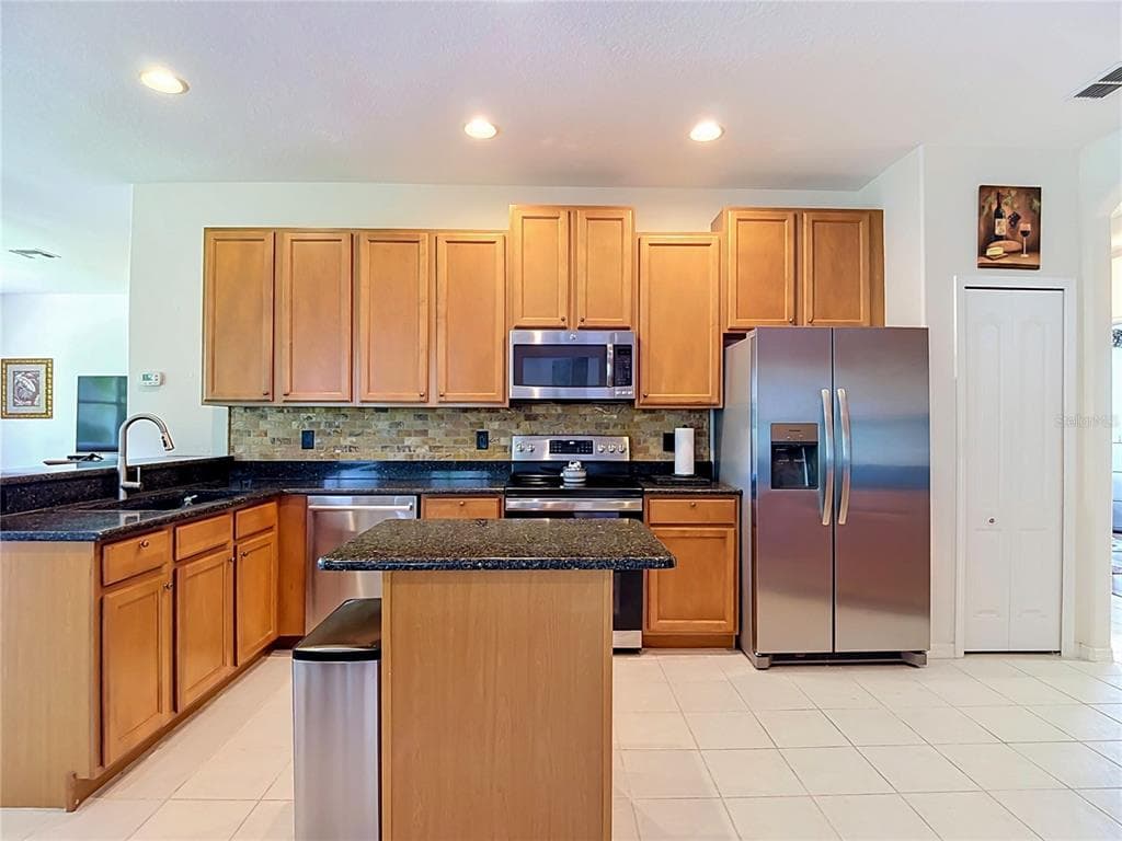 1535 MORNING ROSE PLACE photo 18
