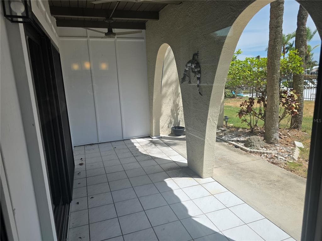 507 PLAZA SEVILLE COURT 15 photo 4