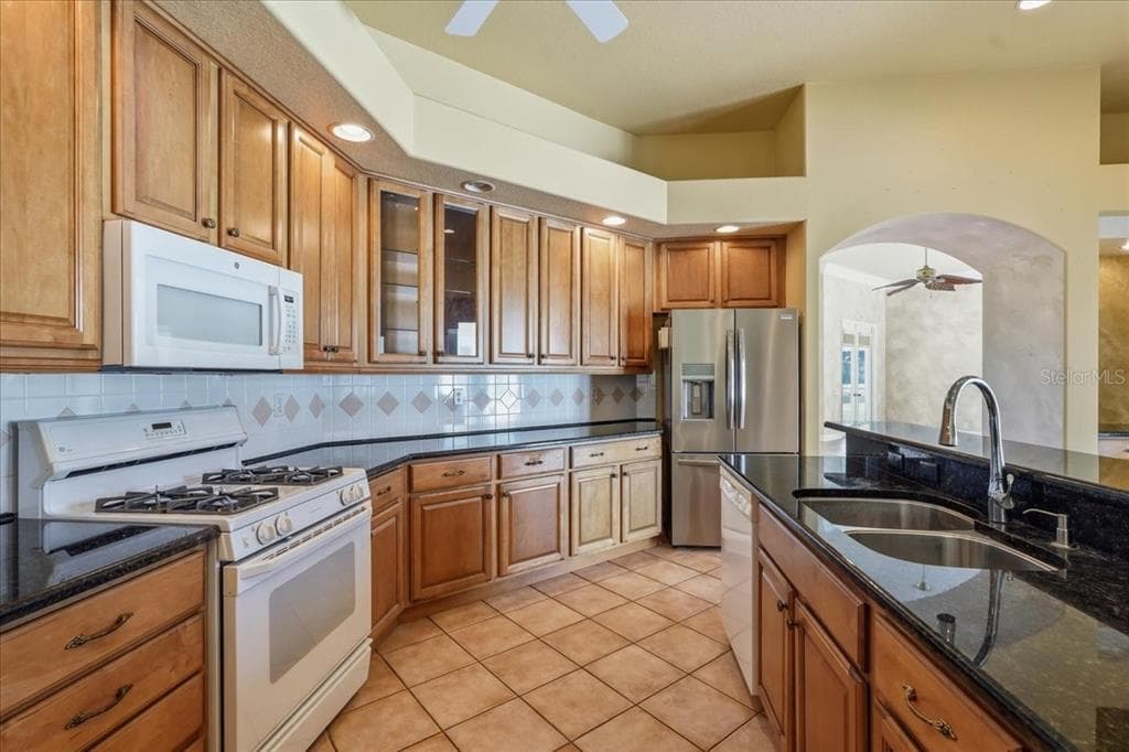 5221 88TH STREET E photo 12