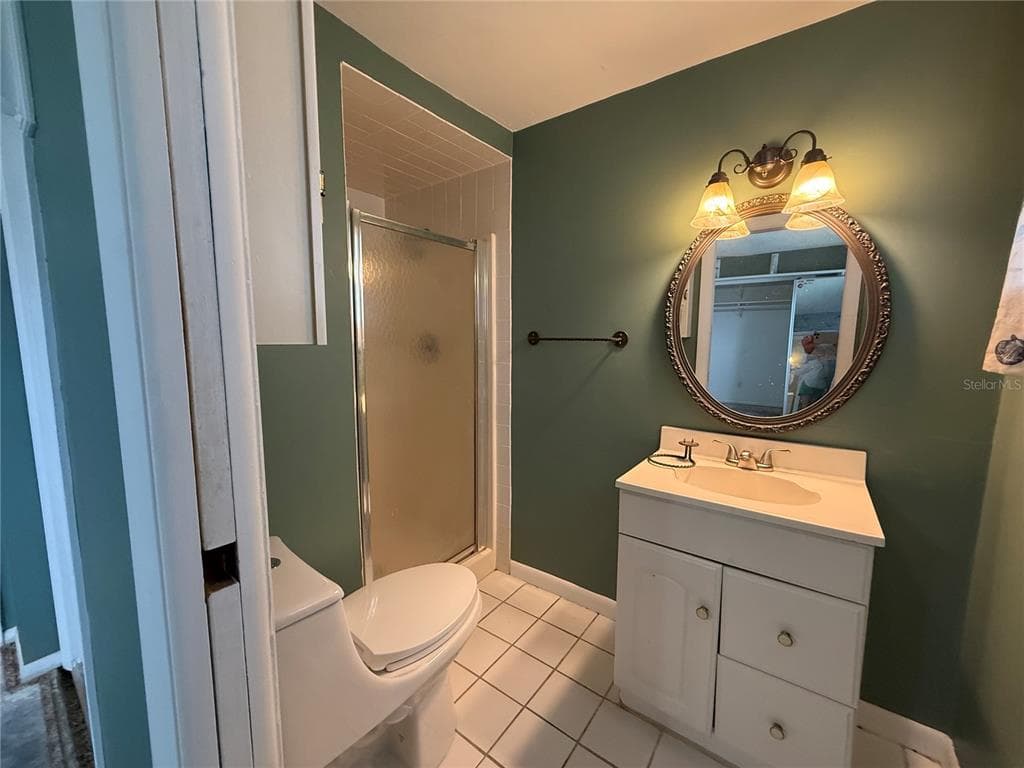 4339 S BAY CIRCLE photo 18