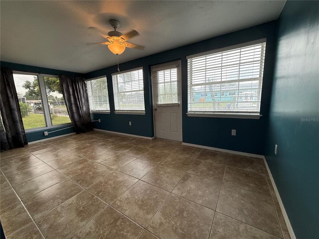 4339 S BAY CIRCLE photo 4