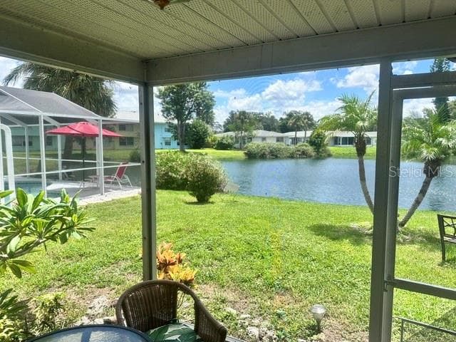 2450 TERRY LN photo 23