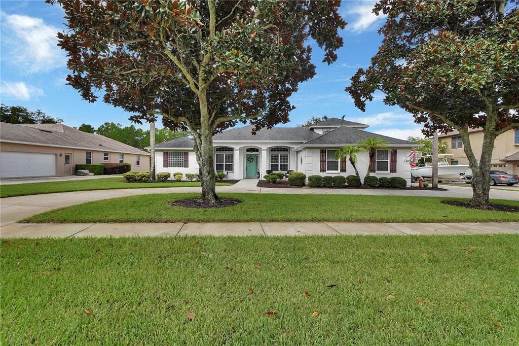 105 PINE SIDE DRIVE photo 1