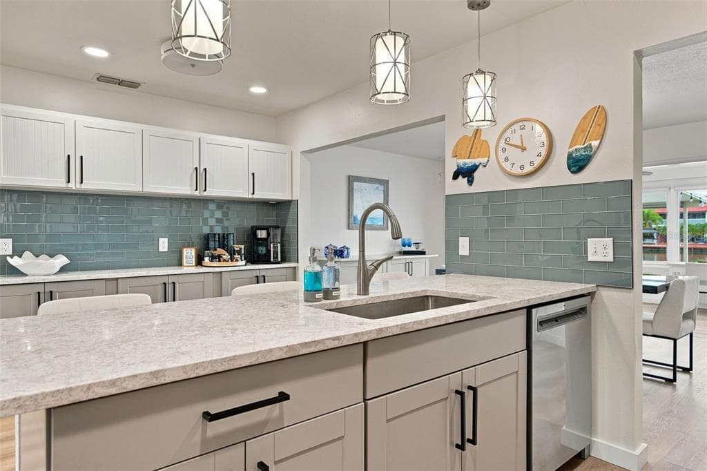 3339 POINSETTIA DRIVE photo 6