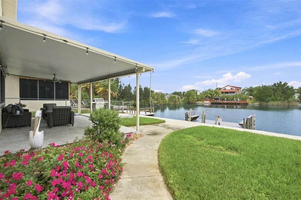 3339 POINSETTIA DRIVE photo 12