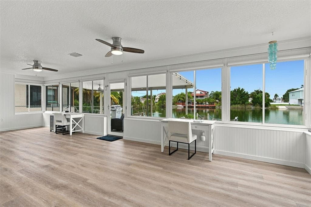 3339 POINSETTIA DRIVE photo 9