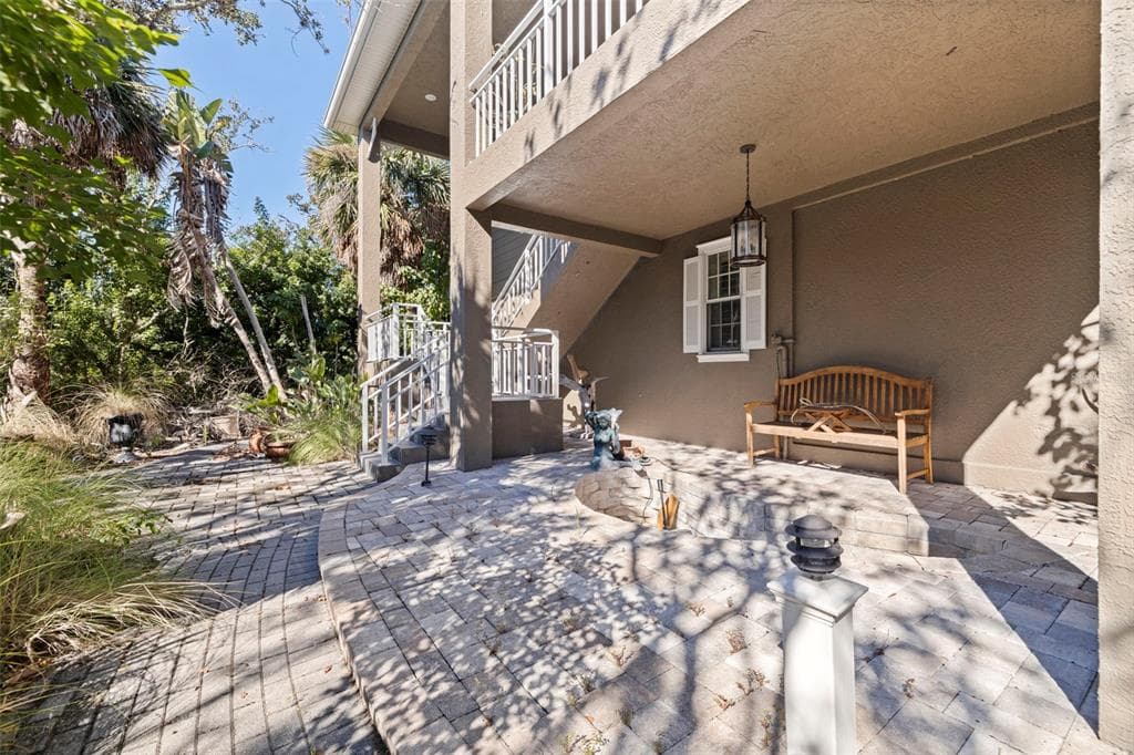 2000 BAYVIEW DRIVE photo 6
