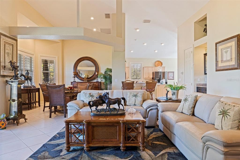 2000 BAYVIEW DRIVE photo 16