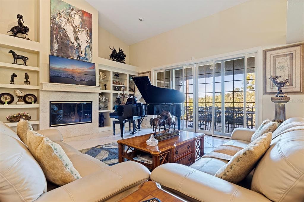 2000 BAYVIEW DRIVE photo 14